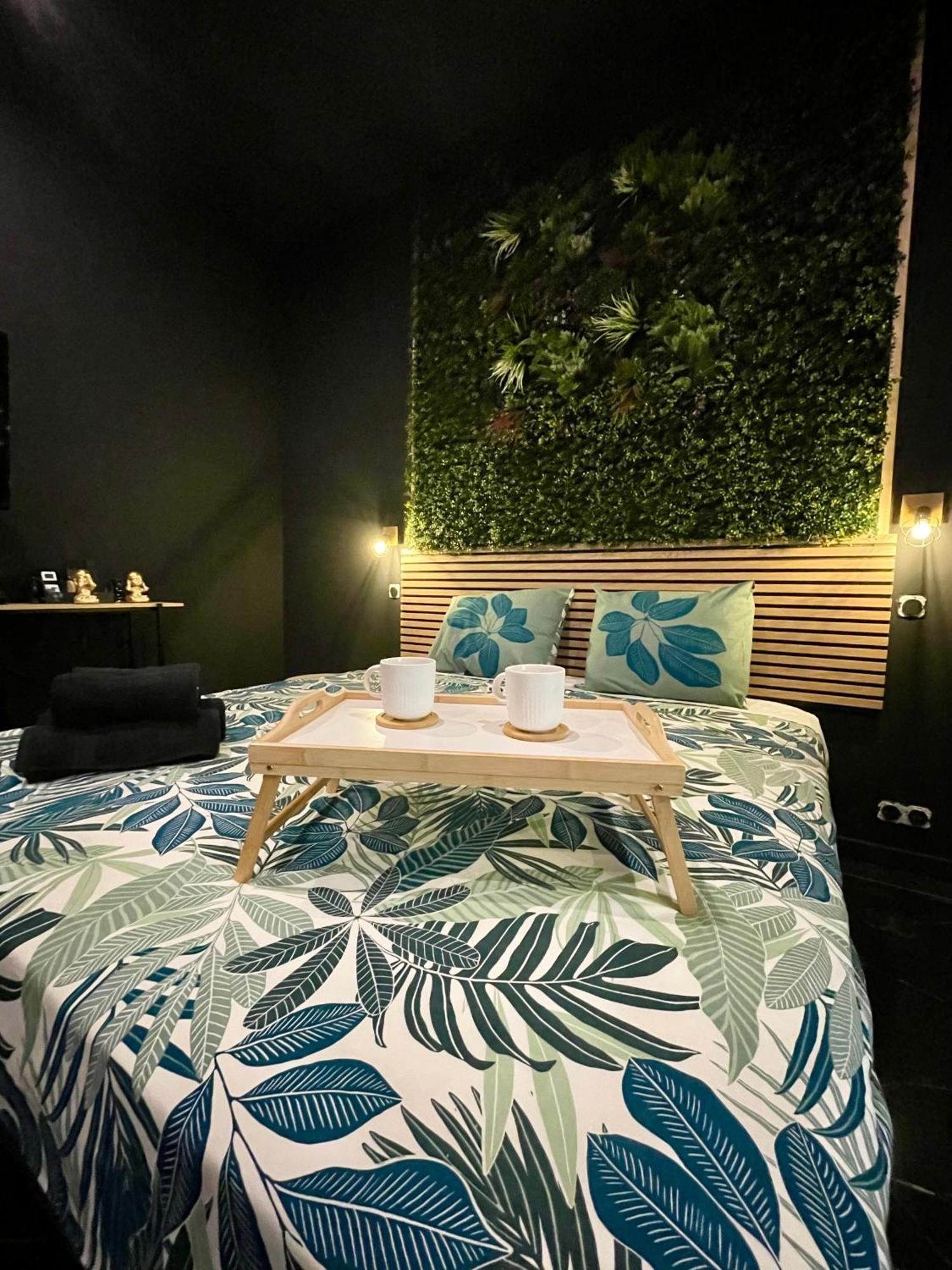 Jungle Love Room De L Hermitage Турнон-сюр-Рон Екстер'єр фото